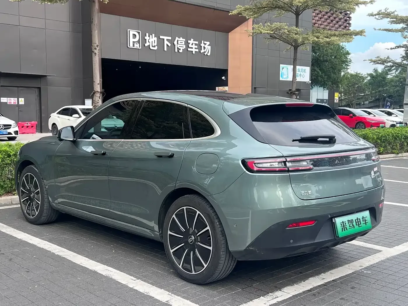 AITO 5 2022 Pure Electric AWD Performance Edition | Mobile.bg � ����������� 6