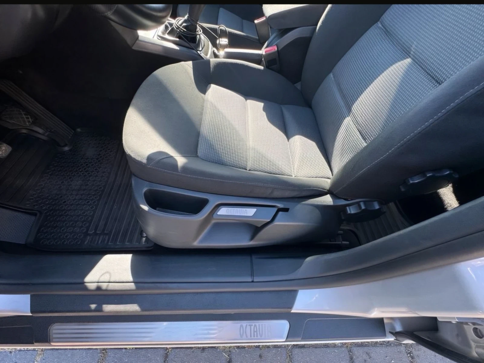 Skoda Octavia, снимка 9 - Автомобили и джипове - 56614675
