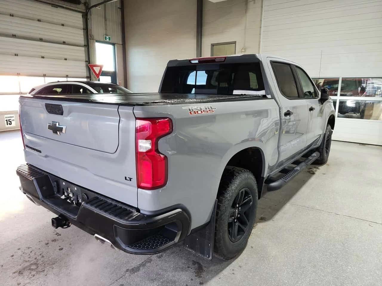 Chevrolet Silverado * LT TRAIL BOSS CREW CAB SHORT BED * CARFAX *  | Mobile.bg � ����������� 3