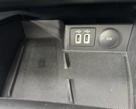 Ford Kuga 2.5I ST-LINE X/ Plug-in Hybrid , снимка 5