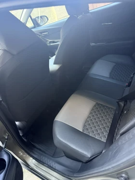 Toyota C-HR, снимка 12