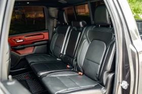 Dodge RAM 1500 * 5.7 HEMI * CARPLAY * CREW CAB * , снимка 15