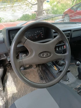Lada Niva 1.7 gas | Mobile.bg    9