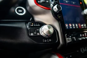 Dodge RAM 1500 * 5.7 HEMI * CARPLAY * CREW CAB *  | Auto.bg — изображение 14