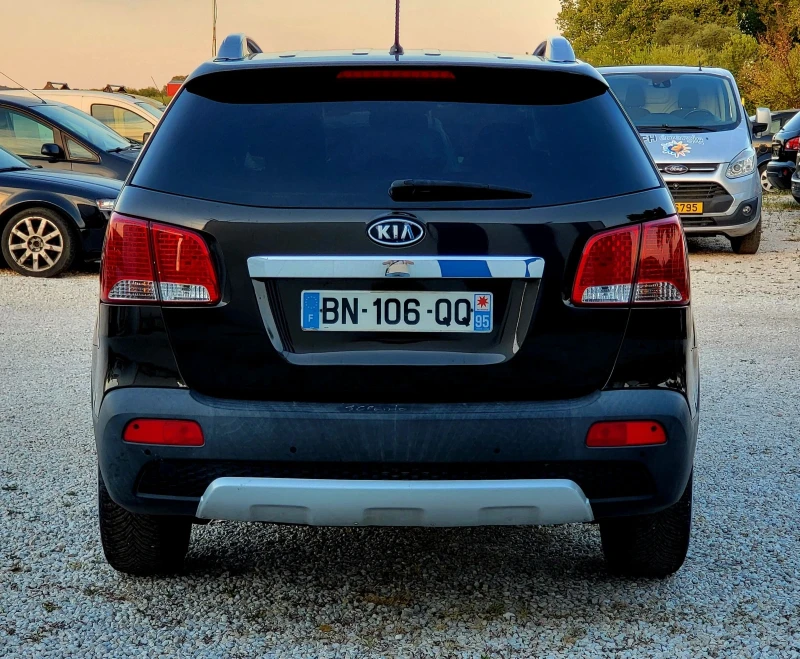 Kia Sorento 2, 2 CRDI 6+ 1, снимка 6 - Автомобили и джипове - 46921733