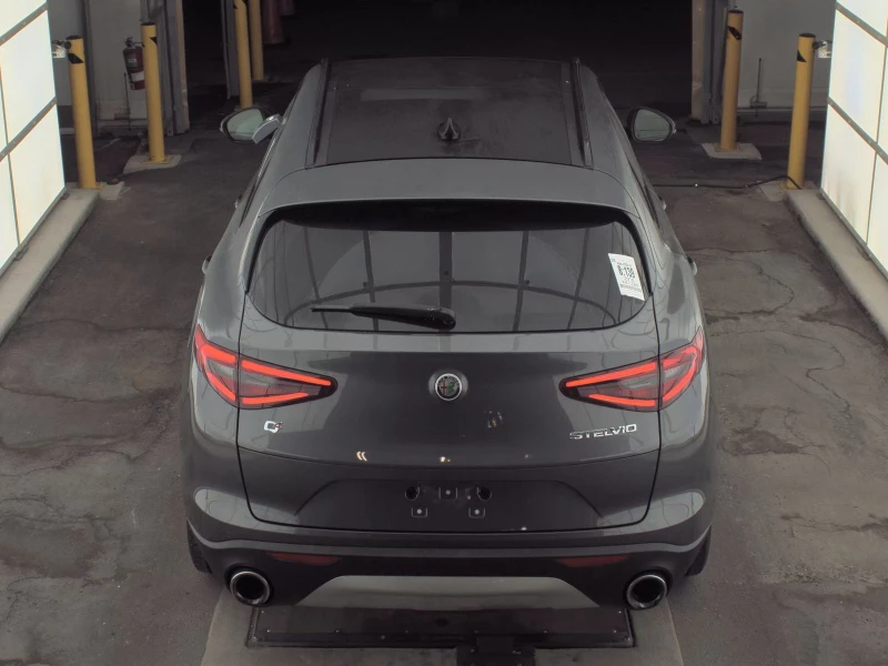 Alfa Romeo Stelvio Ti Sport* Harman/Kardon* Пано* Подгрев, снимка 5 - Автомобили и джипове - 52317610