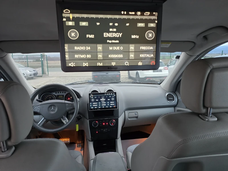 Mercedes-Benz ML 320 224 кс Италия 240000 км., снимка 14 - Автомобили и джипове - 52556575