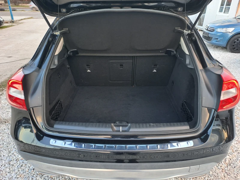 Mercedes-Benz GLA 220 2, 2CDI, 4 MATIC, AVTOMATIK, снимка 8 - Автомобили и джипове - 53100530