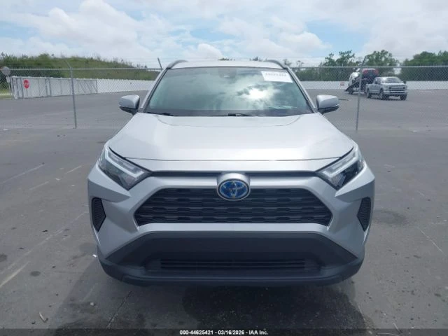 Toyota Rav4 HYBRID LE, снимка 12 - Автомобили и джипове - 53915364