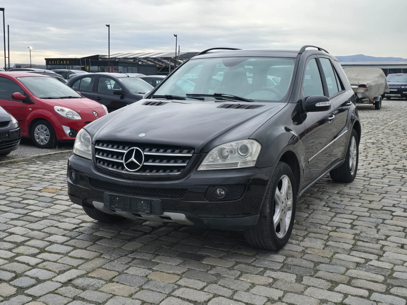 Mercedes-Benz ML 320 224 кс Италия 240000 км., снимка 1