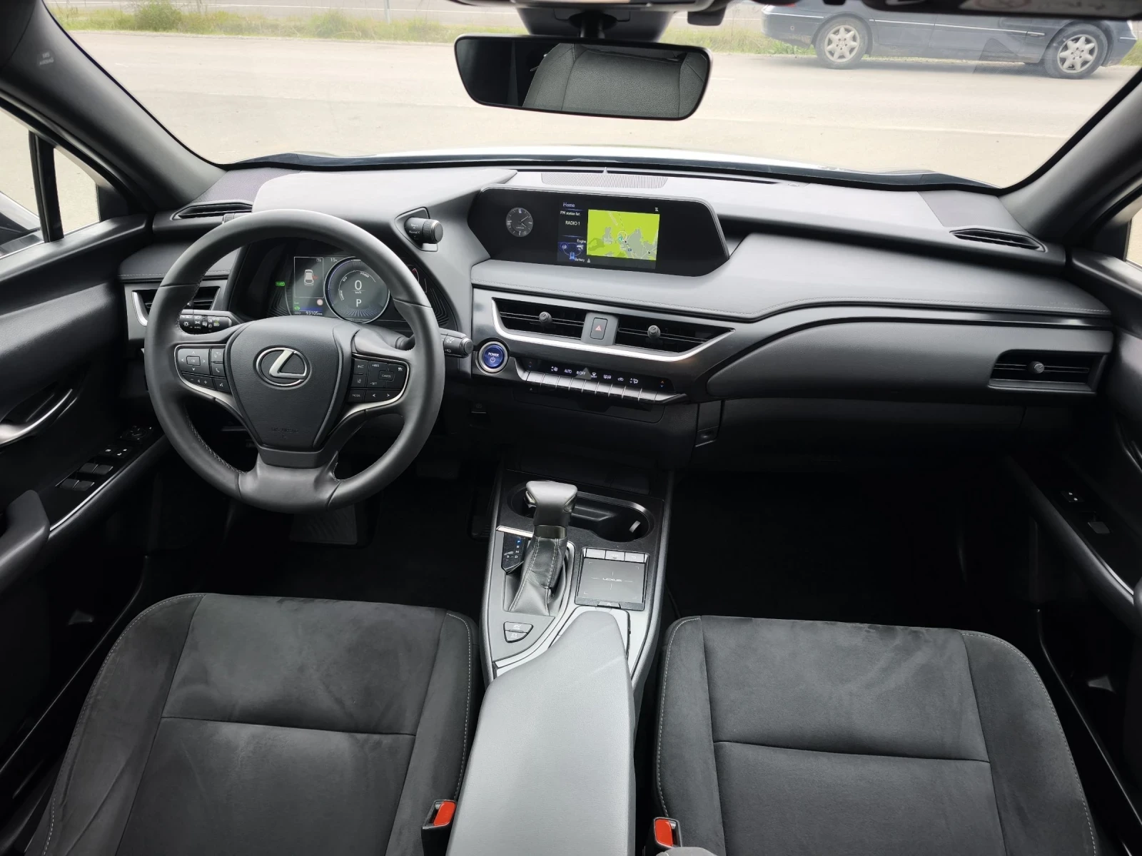 Lexus UX 250h  93x km FULL SERVICE IN LEXUS NEW !!! - изображение 10