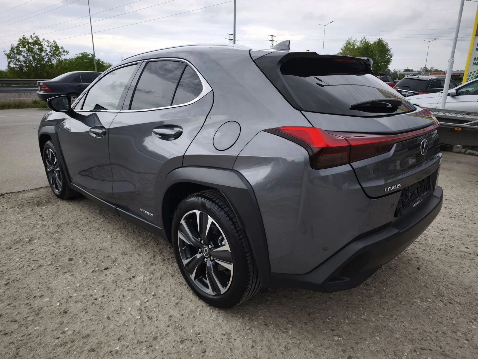 Lexus UX 250h  93x km FULL SERVICE IN LEXUS NEW !!! - изображение 5