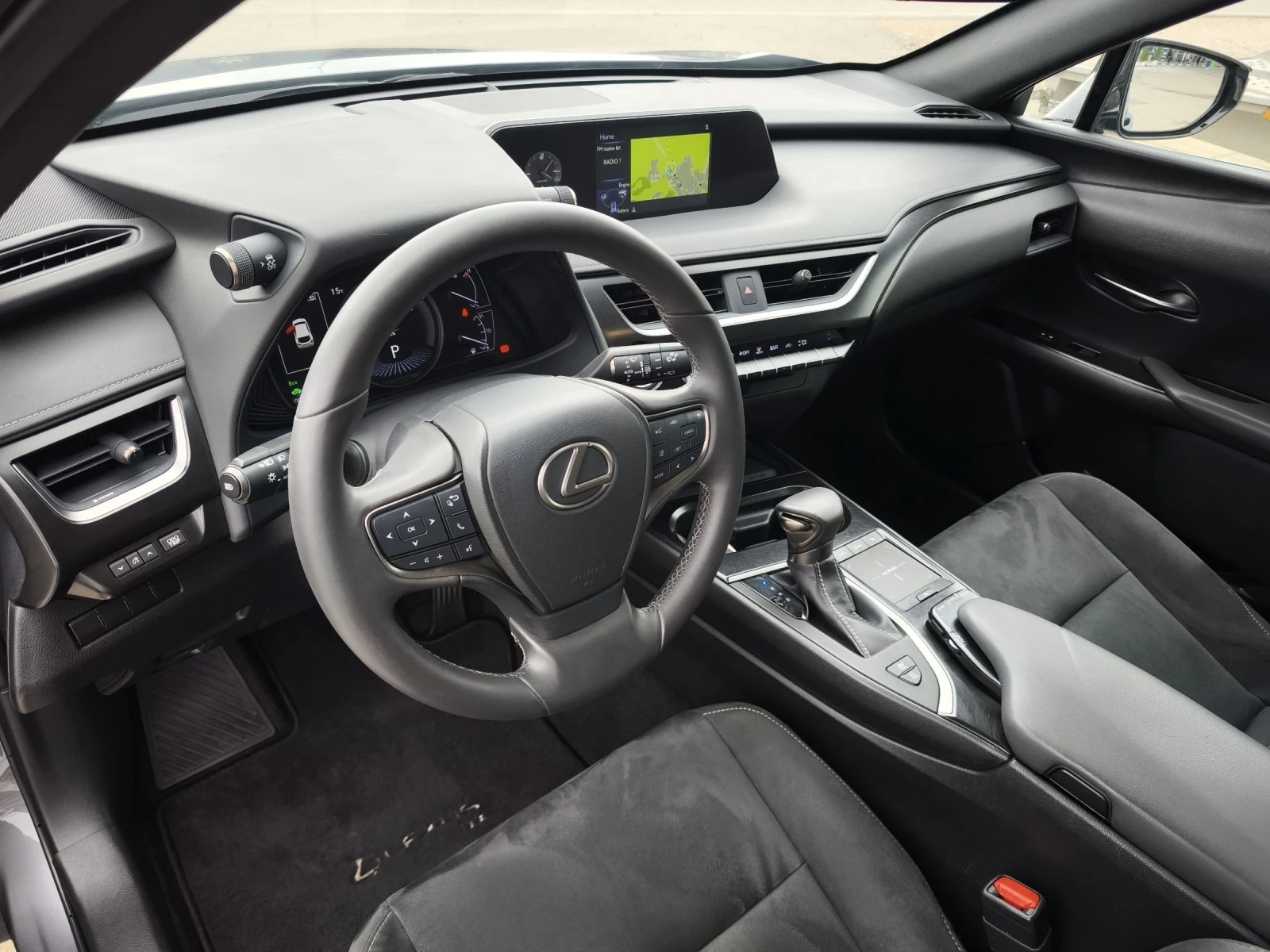 Lexus UX 250h  93x km FULL SERVICE IN LEXUS NEW !!! - изображение 7