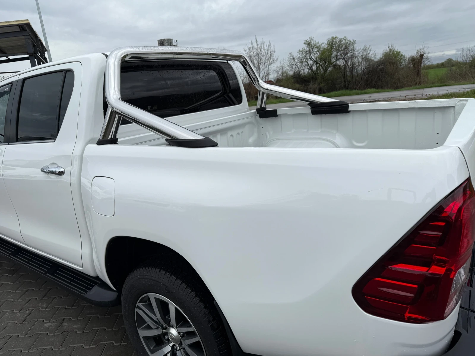 Toyota Hilux  - изображение 6