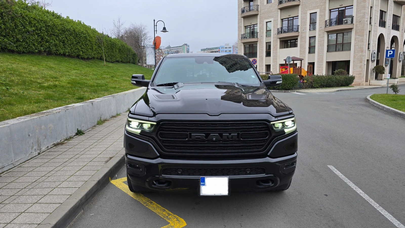 Dodge RAM 1500 LIMITED / LPG - изображение 2