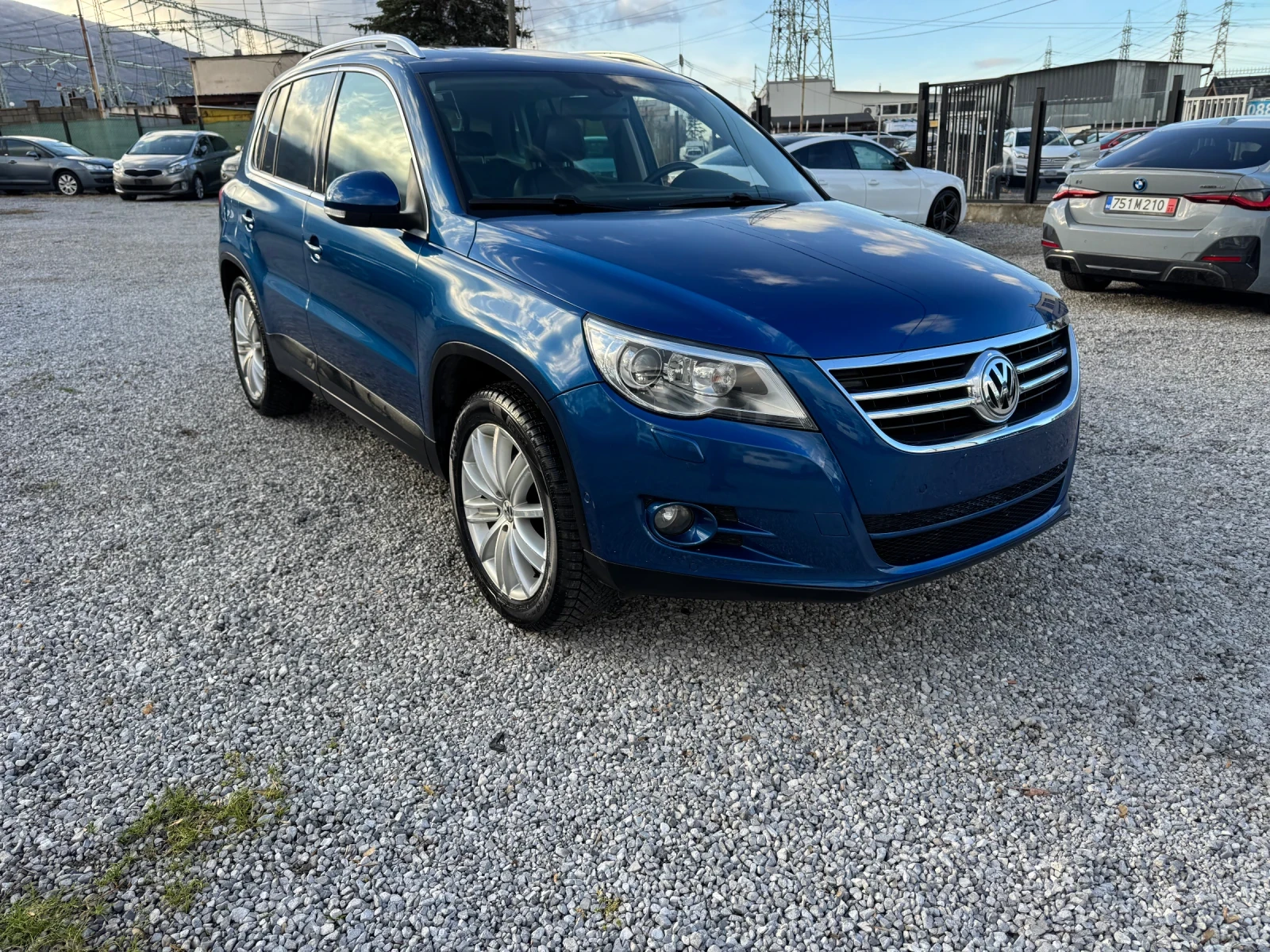 VW Tiguan * * * NAVI* 4x4* *  | Mobile.bg   2