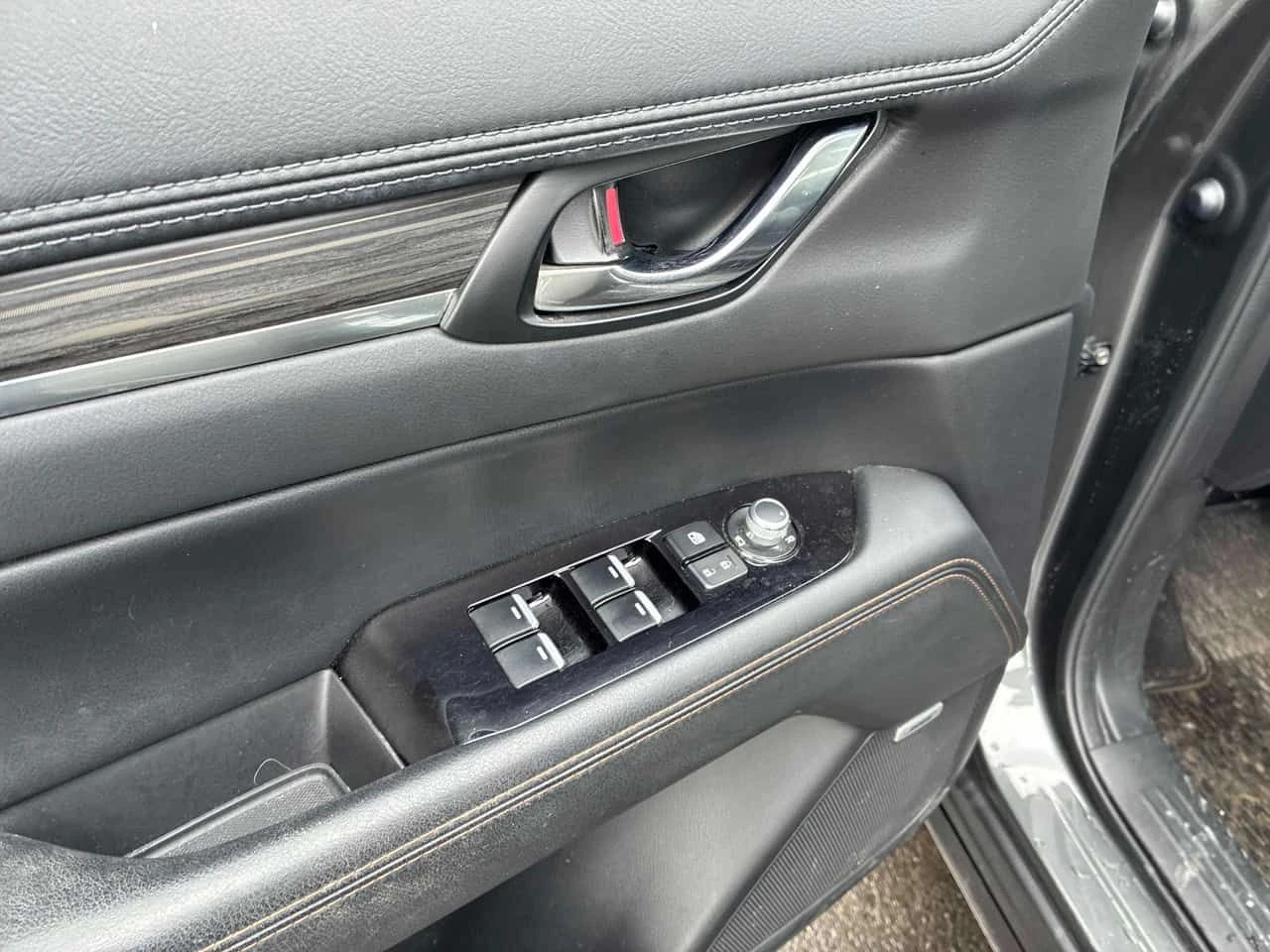 Mazda CX-5 * GT AWD * CARFAX * KEYLESS * PANO, снимка 11 - Автомобили и джипове - 53880157