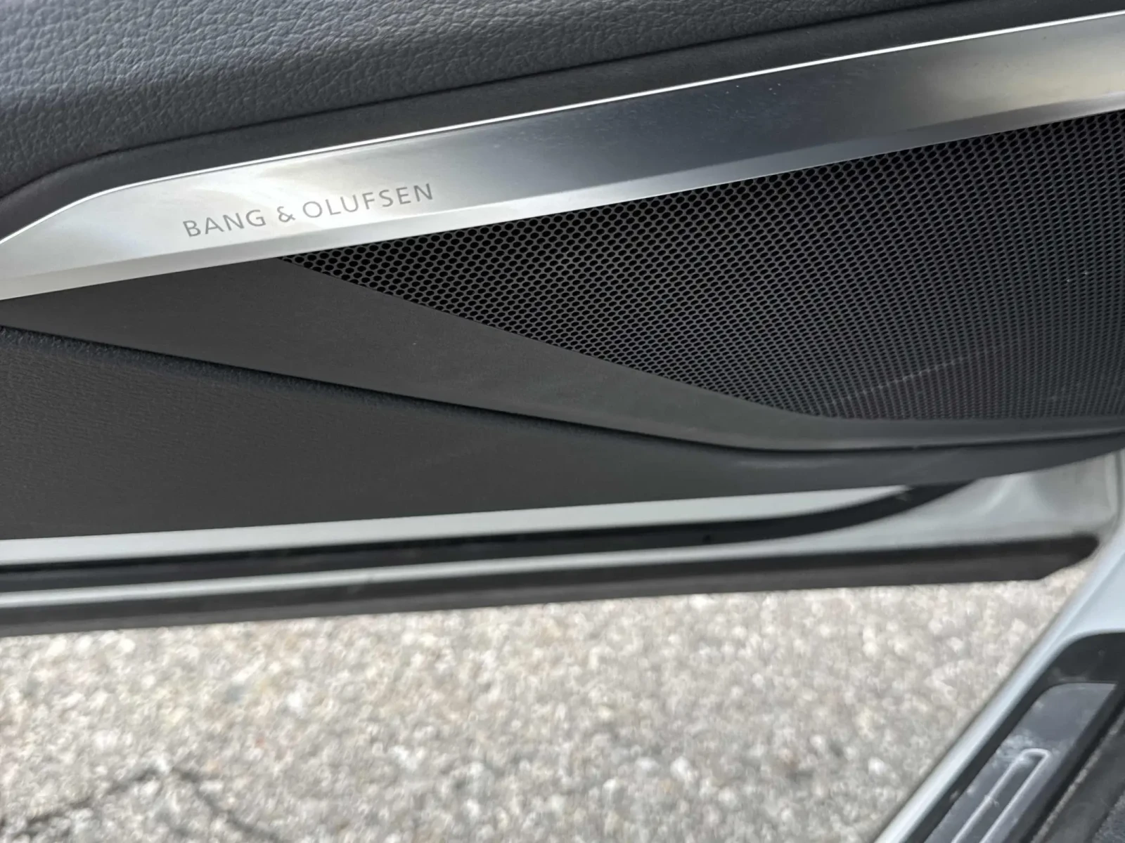 Audi Q8 114 kWh   QUATTRO   PANO   B&O   VENT   HEAT   CAM, снимка 11 - Автомобили и джипове - 56077222