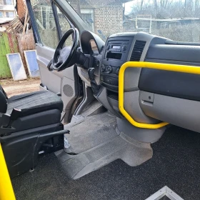 Mercedes-Benz Sprinter 311 Пътнически , снимка 6 - Бусове и автобуси - 53646630