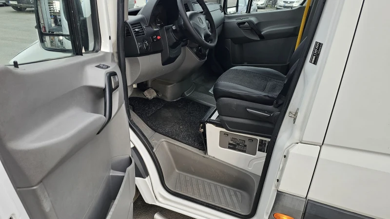 Mercedes-Benz Sprinter 311 MAXI с платформа , снимка 6 - Бусове и автобуси - 48242429