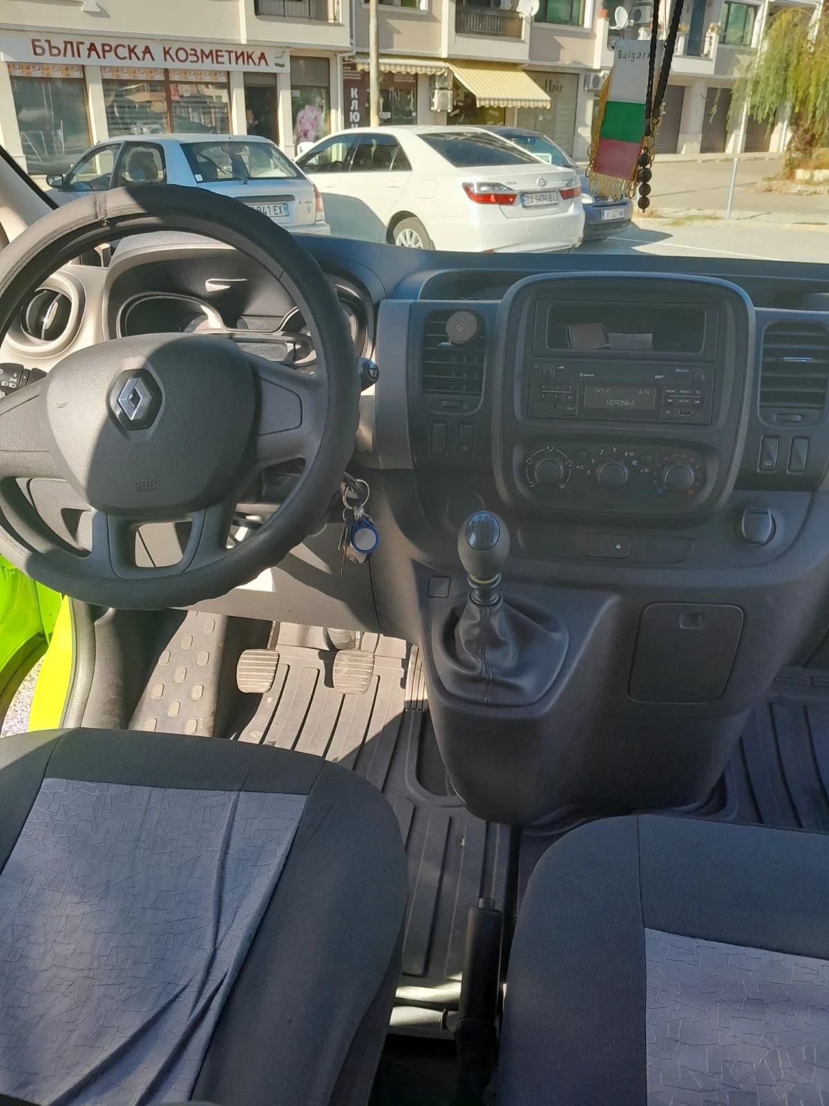 Renault Trafic 1.6 - изображение 9