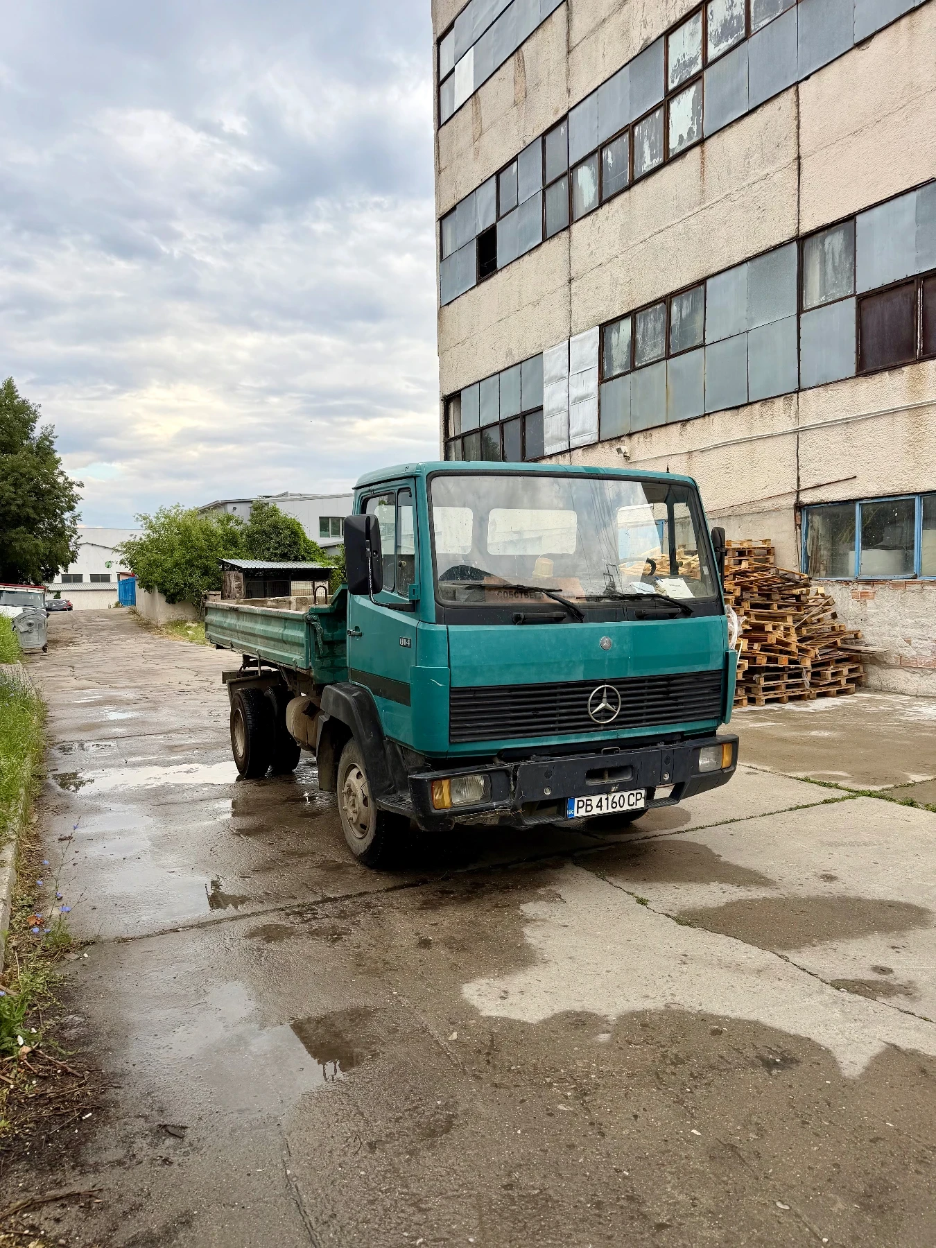 Mercedes-Benz 814 Самосвал, снимка 3 - Камиони - 55219255