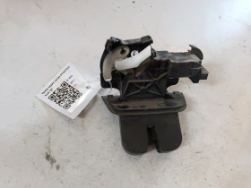 ����� �� �������� �� ����� ����� ����� 8P4827505C Audi Q7