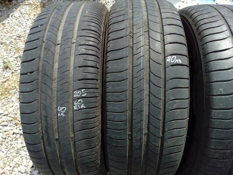 Гуми Летни 205/60R16, снимка 2 - Гуми и джанти - 28177644