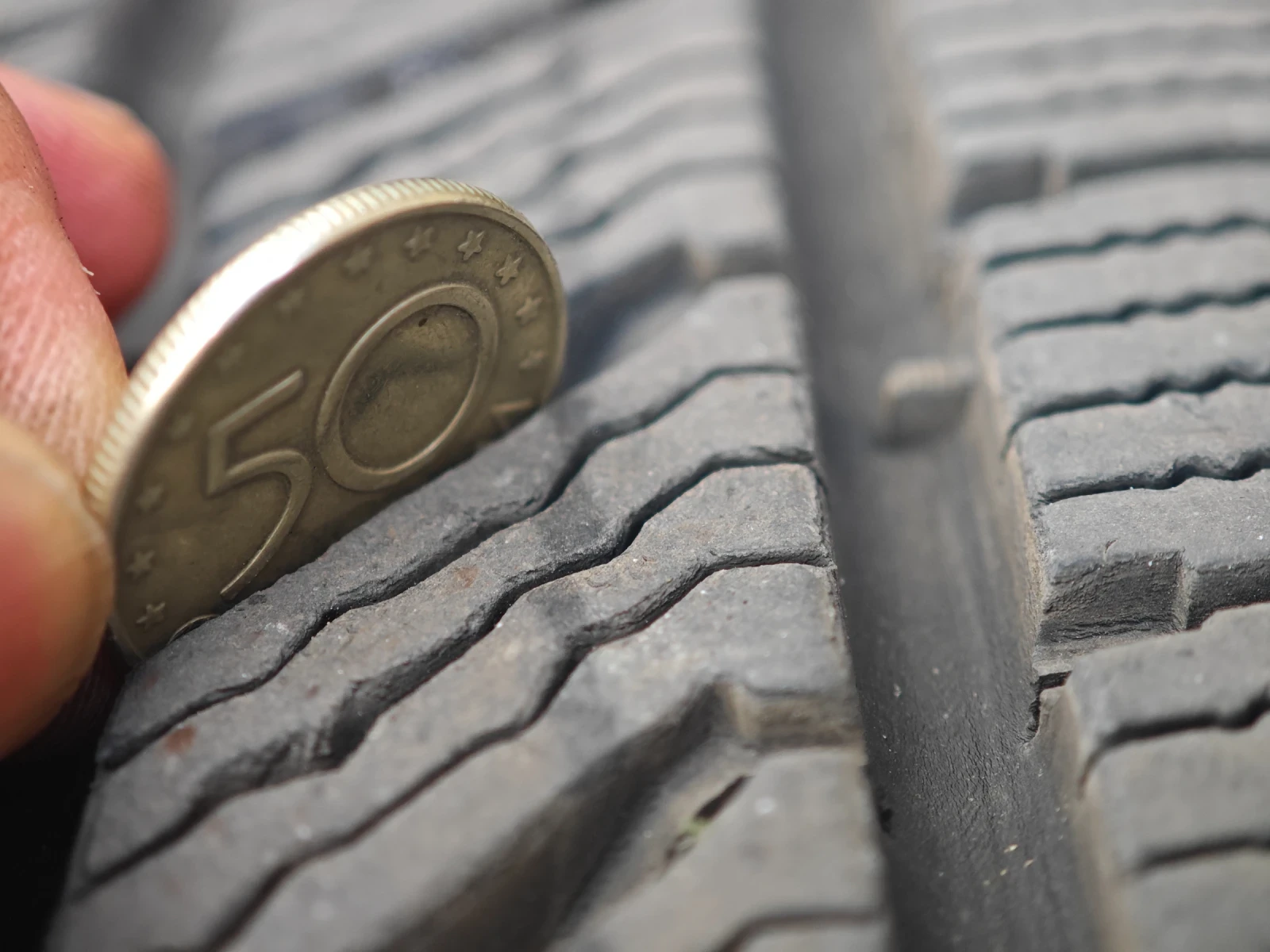 ���� 235/55R18 | Mobile.bg � ����������� 9