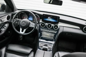 Mercedes-Benz C 300 4MATIC* АвтоКредит* (ЦЕНА ДО БГ), снимка 17