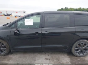 Chrysler Pacifica 3.6L V-6 DOHC, VVT, 287HP Front Wheel Drive - 15200 лв. / 7771.64 € - 98542239 6