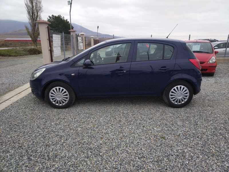 Opel Corsa Климатик, снимка 4 - Автомобили и джипове - 48249174