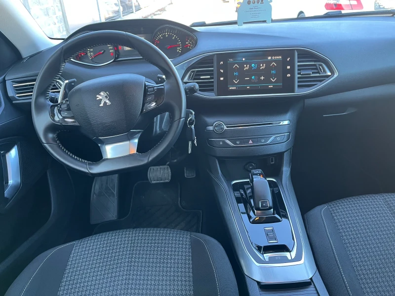 Peugeot 308 1.5 HDI, снимка 11 - Автомобили и джипове - 48600877