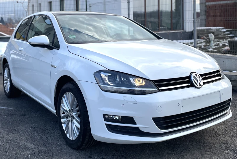 VW Golf 1.2 TSI, снимка 1 - Автомобили и джипове - 48923856