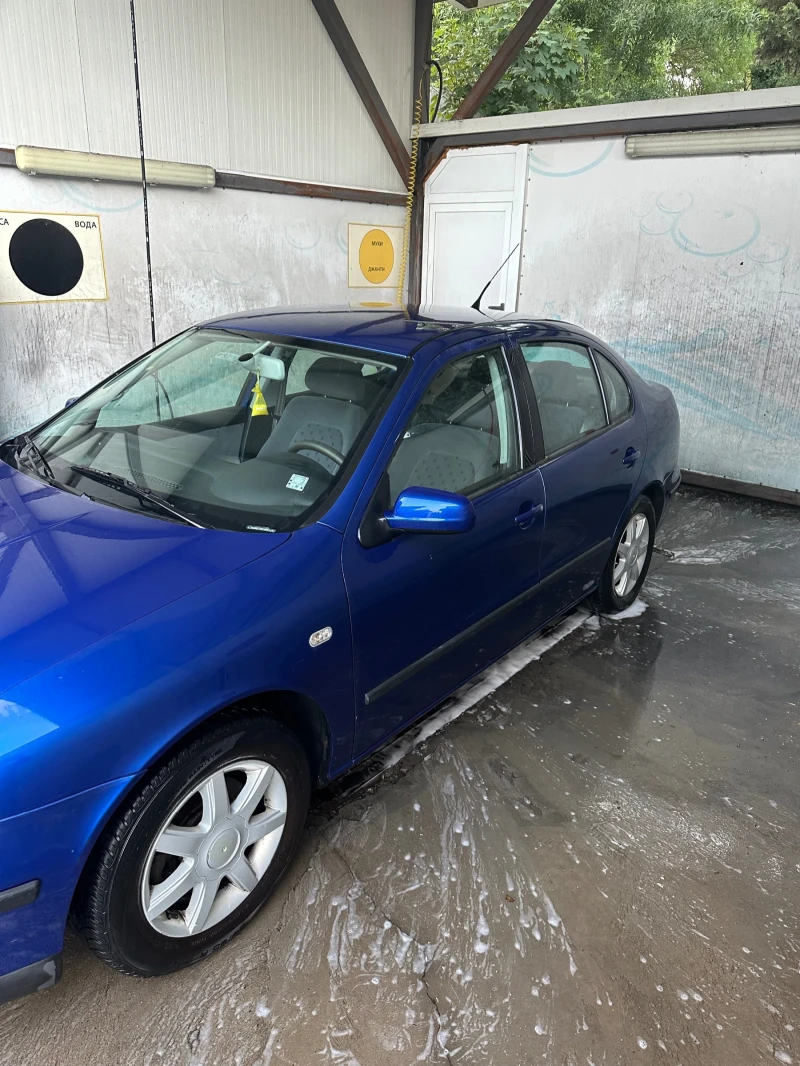 Seat Toledo 1.8 газ/бензин, снимка 3 - Автомобили и джипове - 48955000