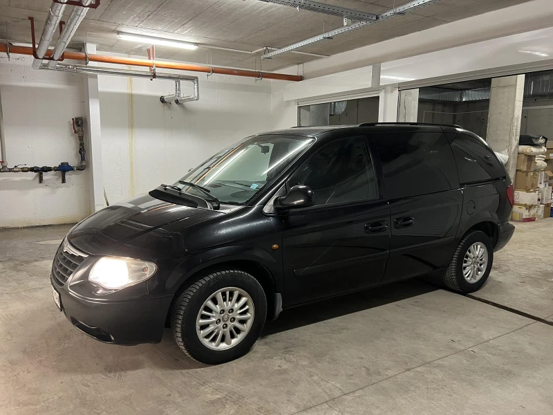 Chrysler Voyager, снимка 2 - Автомобили и джипове - 49028172