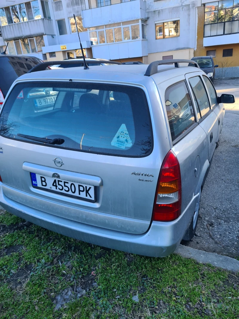 Opel Astra 1.6 Бензин AGU, снимка 5 - Автомобили и джипове - 49405633