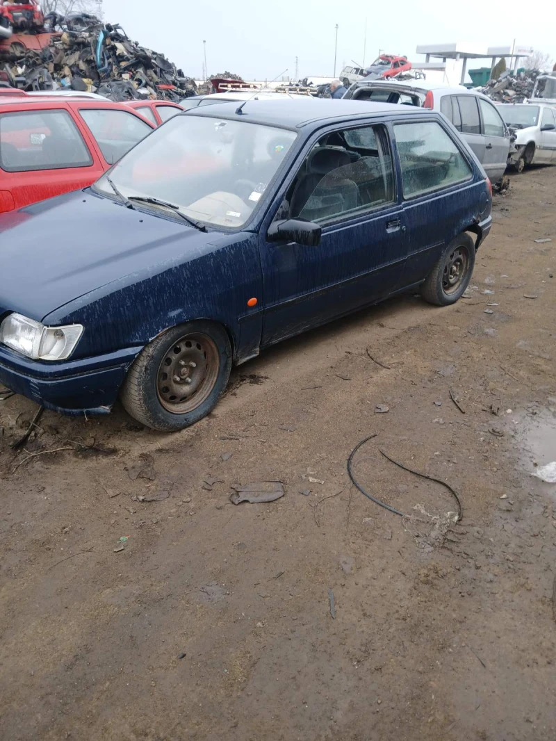 Ford Fiesta, снимка 2 - Автомобили и джипове - 49446812