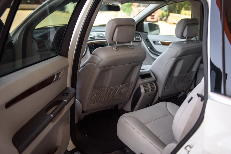 Mercedes-Benz R 350 BlueTEC 4MATIC, снимка 7 - Автомобили и джипове - 52616249