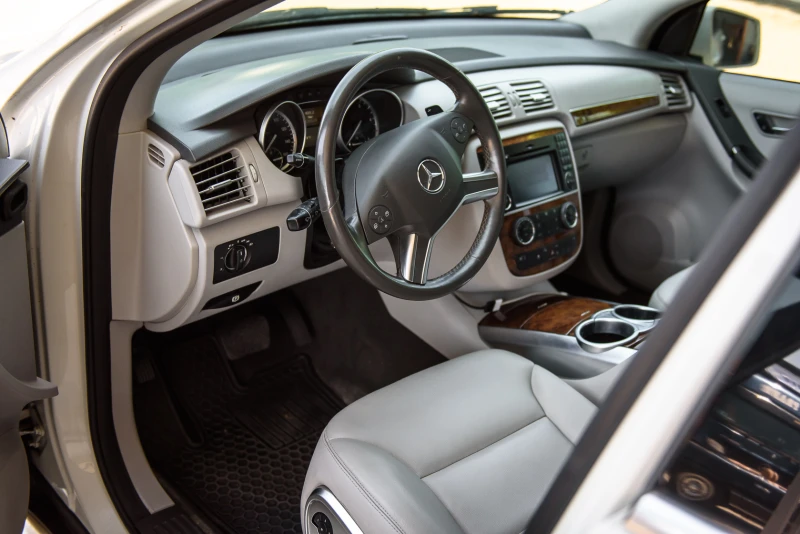 Mercedes-Benz R 350 BlueTEC 4MATIC, снимка 5 - Автомобили и джипове - 52616249