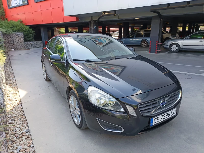 Volvo S60  NAVI/Парктроник/Автомат, снимка 2 - Автомобили и джипове - 52498475