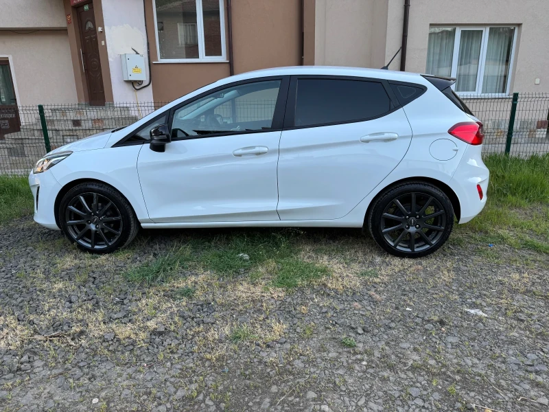 Ford Fiesta, снимка 3 - Автомобили и джипове - 51826474