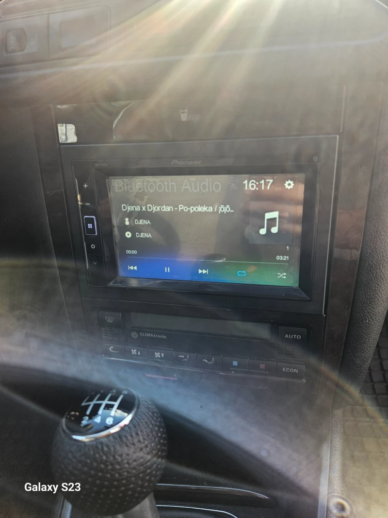 VW Golf 1.9 TDI, снимка 10 - Автомобили и джипове - 52473323