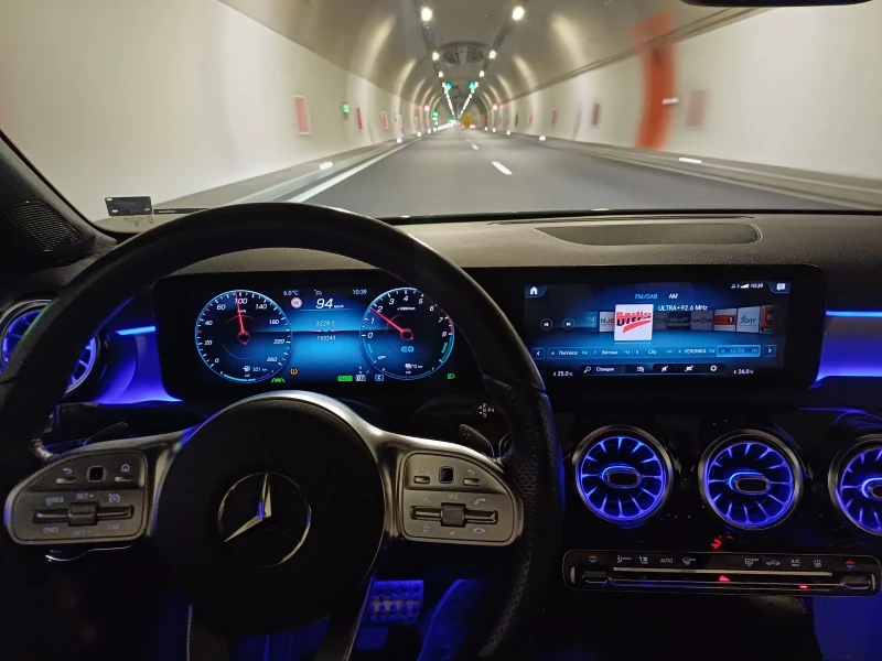 Mercedes-Benz CLA Хибрид. Всичко платено., снимка 8 - Автомобили и джипове - 53312740