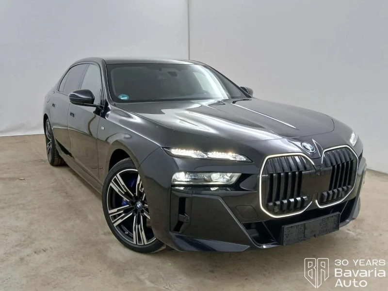 BMW i7 60 xDrive M Sport Paket, снимка 4 - Автомобили и джипове - 53568433