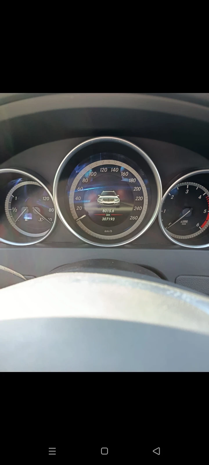 Mercedes-Benz C 180, снимка 9 - Автомобили и джипове - 53684607