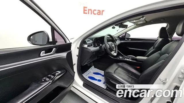 Kia K5, снимка 5 - Автомобили и джипове - 54098391