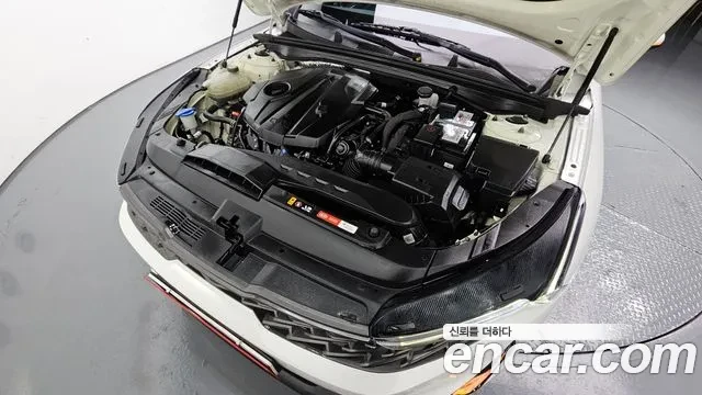 Kia K5, снимка 16 - Автомобили и джипове - 54098391