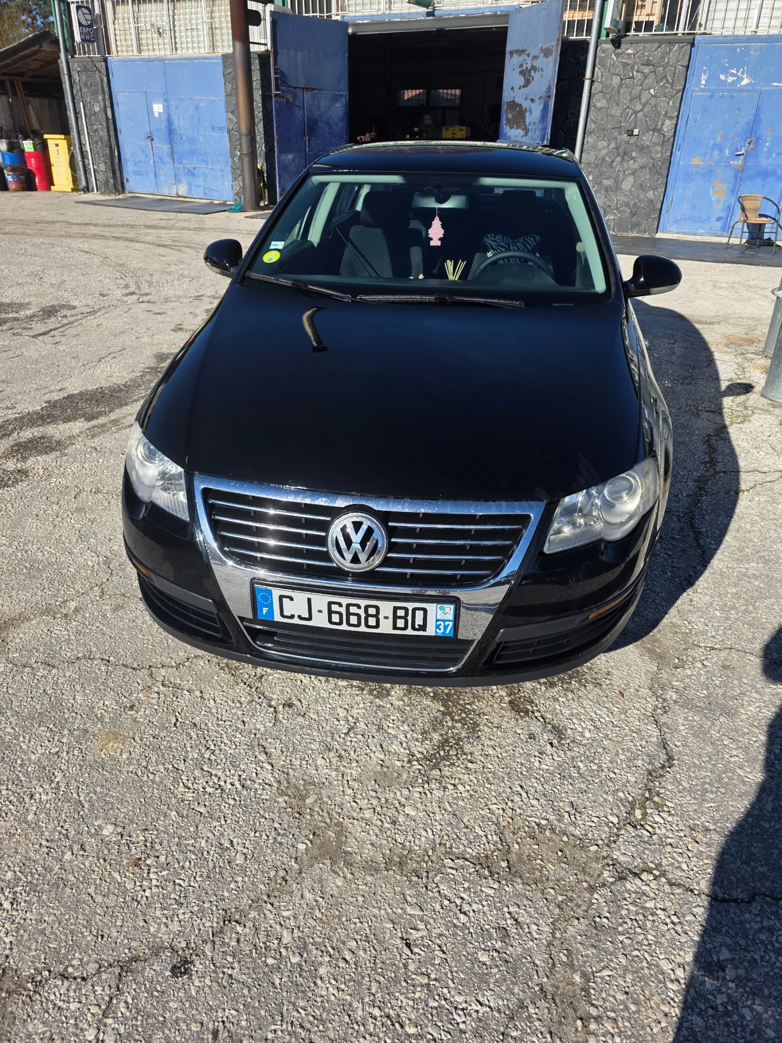 VW Passat 1.6, снимка 1