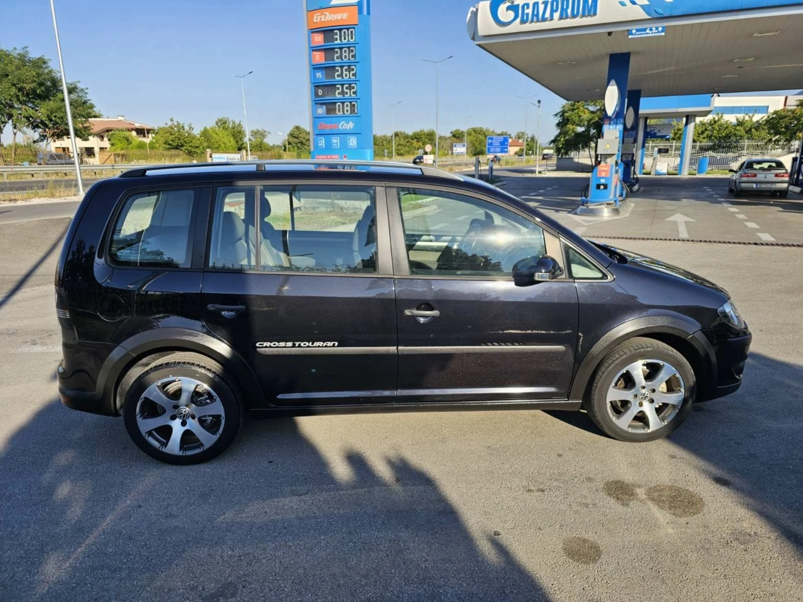 VW Touran TOURAN CROSS/1.9 TDI/6 СКОРОСТИ - изображение 7